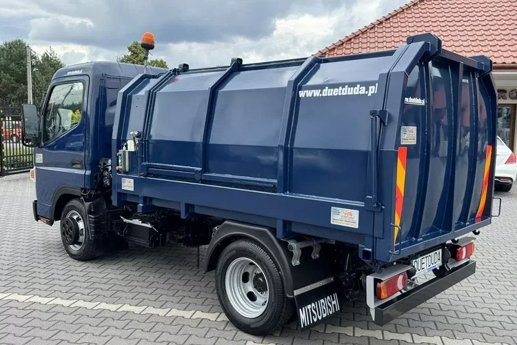 Mitsubishi Canter zdjęcie 35