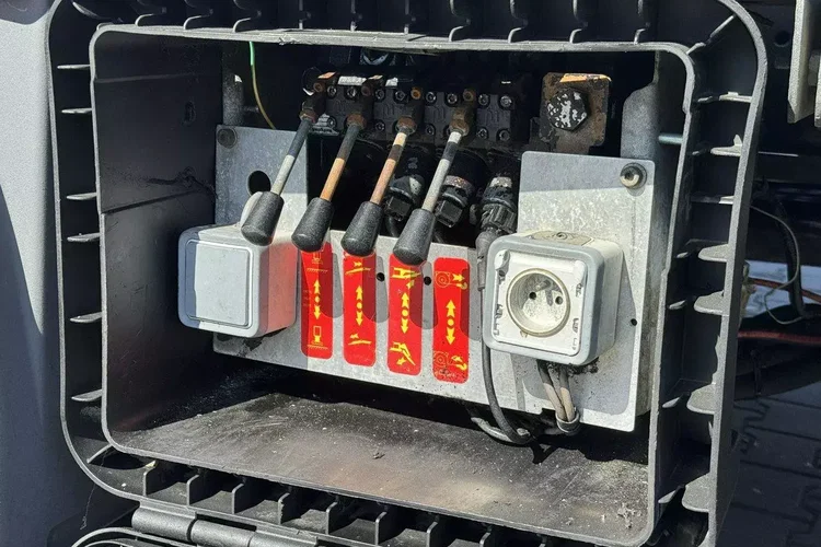 MAN TGS 28.360 6x2 Najazd Hydrauliczny Laweta Ciężarowa zdjęcie 63