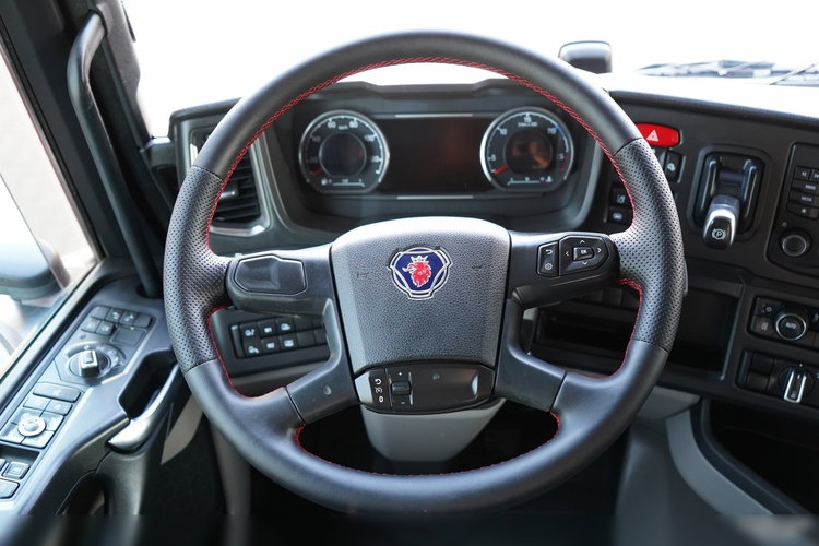 Scania R 450 / OPONY 100% / PO KONTRAKCIE SERWISOWYM zdjęcie 28