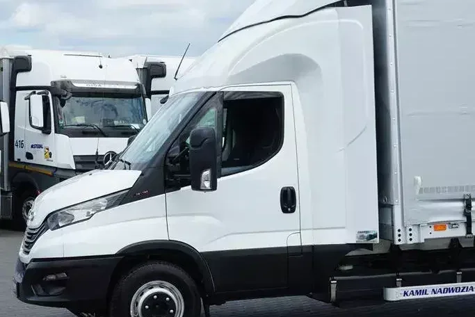 Iveco / DAILY / 70C18 / E 6 / BURTO FIRANKA / 15 PALET / ŁAD. 3502 KG zdjęcie 30