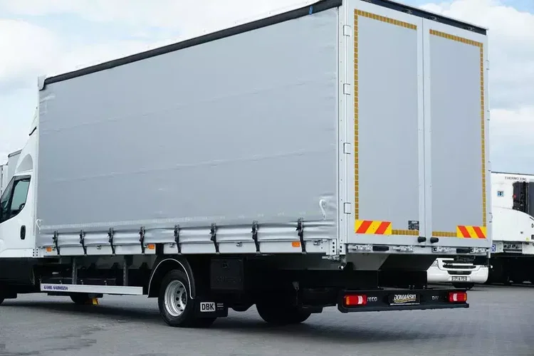Iveco / DAILY / 70C18 / E 6 / BURTO FIRANKA / 15 PALET / ŁAD. 3502 KG zdjęcie 32
