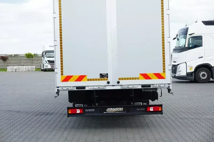 Iveco / DAILY / 70C18 / E 6 / BURTO FIRANKA / 15 PALET / ŁAD. 3502 KG zdjęcie 37