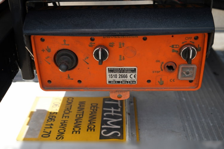 Renault T 430 / SOLÓWKA / FIRANKA - BURTOWA /  6X2 / OŚ PODNOSZONA / SKRĘTNA / DŁ: 9.4 M / MOCNA PODŁOGA / WINDA DHOLLANDIA  / PO KONTRAKCIE SERWISOWYM zdjęcie 17