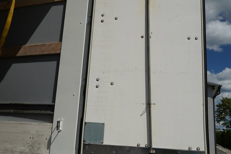 Renault T 430 / SOLÓWKA / FIRANKA - BURTOWA /  6X2 / OŚ PODNOSZONA / SKRĘTNA / DŁ: 9.4 M / MOCNA PODŁOGA / WINDA DHOLLANDIA  / PO KONTRAKCIE SERWISOWYM zdjęcie 21