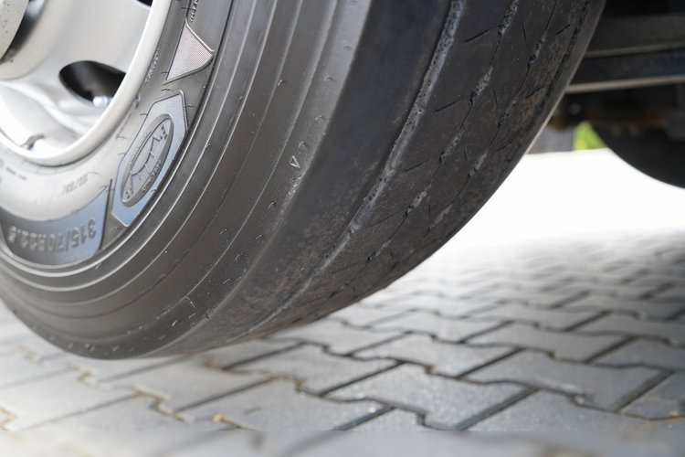 Renault T 430 / SOLÓWKA / FIRANKA - BURTOWA /  6X2 / OŚ PODNOSZONA / SKRĘTNA / DŁ: 9.4 M / MOCNA PODŁOGA / WINDA DHOLLANDIA  / PO KONTRAKCIE SERWISOWYM zdjęcie 31