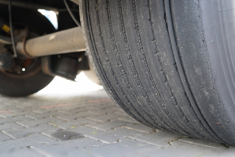 Schmitz / FIRANKA / MEGA  / LOWDECK / DACH PODNOSZONY  / SPROWADZONY  zdjęcie 21