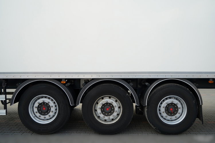 Fruehauf / KONTENER / KOFFER /  DOPPLESTOCK / OSIE SAF / 2 OSIE  PODNOSZONE / ROLETA / MOCNA PODŁOGA: SZYNA DESKA zdjęcie 19