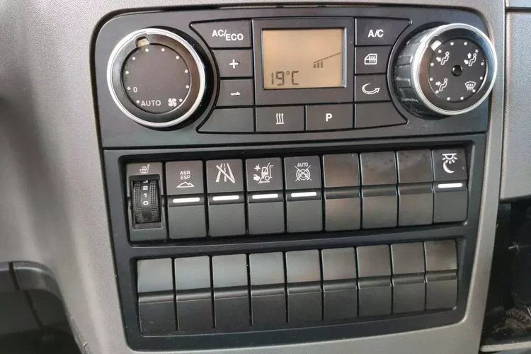 MAN TGL12.250 E6 Firana Tył Drzwi Dach Zsuwany Bogato Wyposażony zdjęcie 24