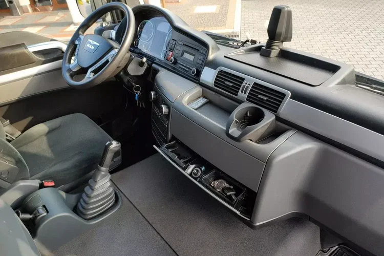 MAN TGL12.250 E6 Firana Tył Drzwi Dach Zsuwany Bogato Wyposażony zdjęcie 27