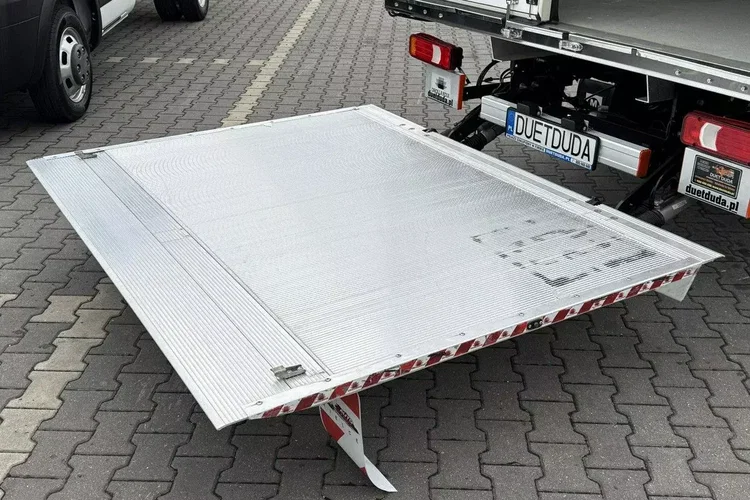 Iveco Daily 35S16 V zdjęcie 24