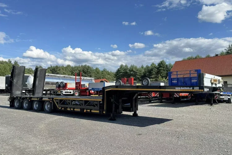 BODEX 4 osiowa NN4J Niskopodwoziówka Niskopodwozie zdjęcie 5