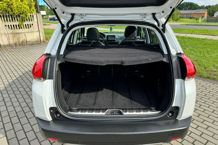 Peugeot 2008 Benzyna Allure Lakier Perła zdjęcie 26