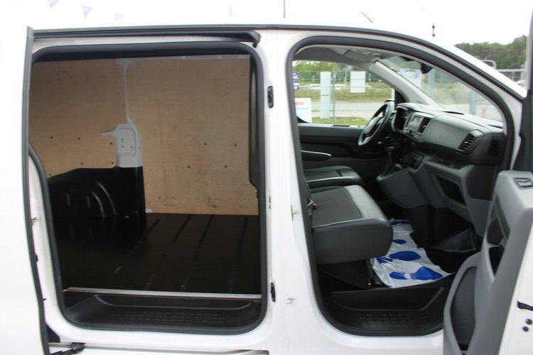 Citroen Jumpy 2.0 BlueHDi 150 S&S Club M Gwarancja zdjęcie 11