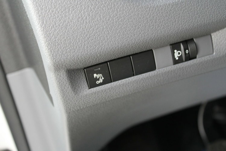 Citroen Jumpy 2.0 BlueHDi 150 S&S Club M Gwarancja zdjęcie 16