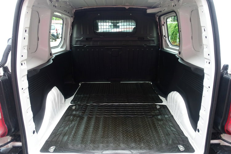 Citroen Berlingo Fv 23% Navi Czujniki Pełny Serwis Cena Brutto 47500 Gwarancja zdjęcie 10