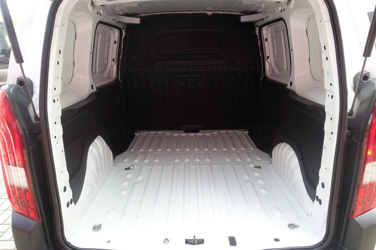 Peugeot Partner Fv 23% Gwarancja 2 x Boczne Drzwi Pełny serwis 100% Org. Lakier Navi zdjęcie 9