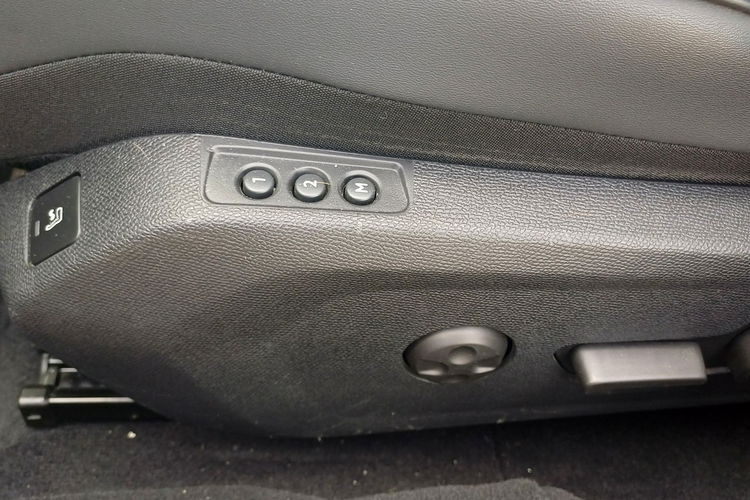 Peugeot 508 1.6 225 KM GT Line EAT8 Maksymalne wyposażenie zdjęcie 27