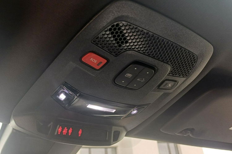 Peugeot 508 1.6 225 KM GT Line EAT8 Maksymalne wyposażenie zdjęcie 37