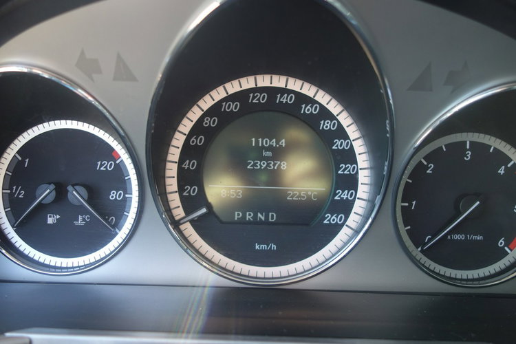 GLK 320 MERCEDES-BENZ GLK 320 CDI 4MATIC zdjęcie 16