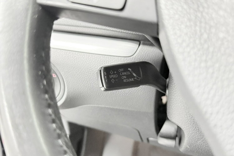 Volkswagen Sharan 2.0tdi170KM DSG Highline Exclusive kamera Skóry Webasto Bixenon zdjęcie 27