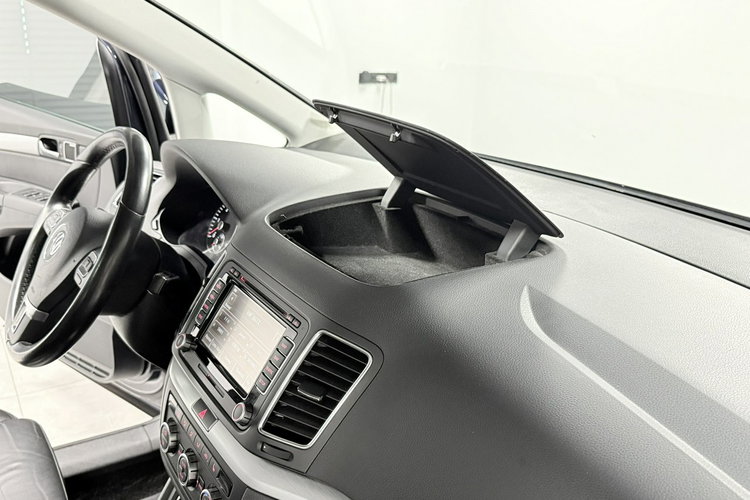 Volkswagen Sharan 2.0tdi170KM DSG Highline Exclusive kamera Skóry Webasto Bixenon zdjęcie 34