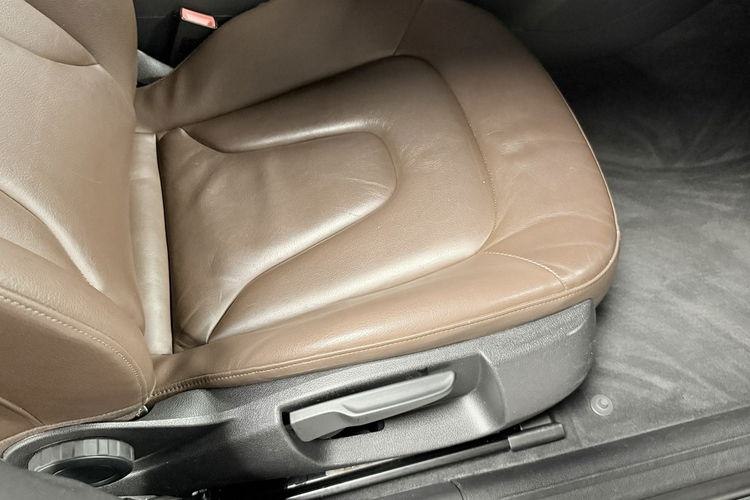 Audi A5 2.0TDI150KM DSG SPORTLINE Bi-Xenon Navi MMI+ HAK 20CAL LED zdjęcie 14