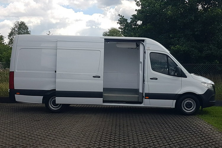 Mercedes Sprinter MAXI CHŁODNIA AGREGAT 2 KOMORY GRZANIE KLIMA IZOTERMA BLASZAK zdjęcie 23