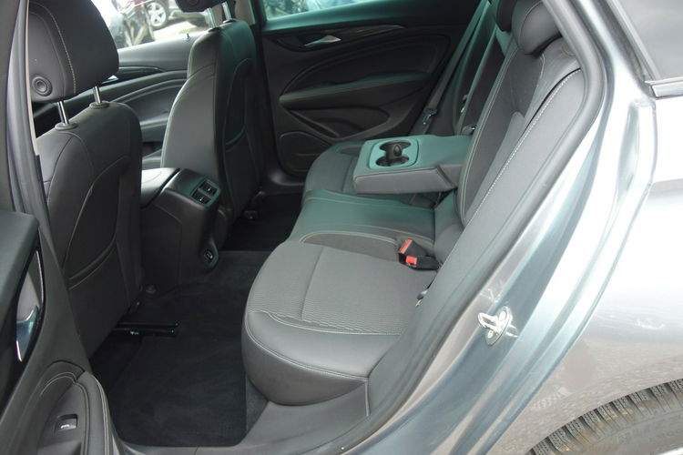 Insignia Opel Insignia zdjęcie 10