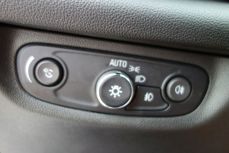 Insignia Opel Insignia zdjęcie 14