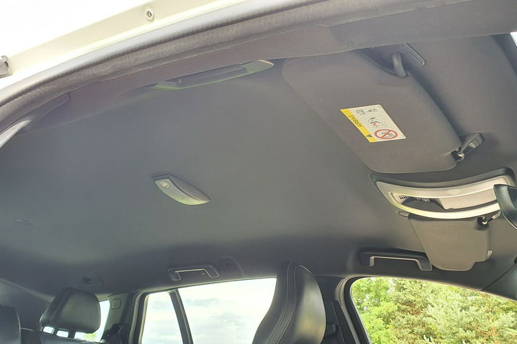 Volvo V60 2.0 D4 190KM # rDesign # Automat # NAVI # BiXenon # Skóra # Alkantara zdjęcie 28