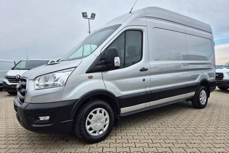 Ford transit Lift L3H3 64999zł NETTO 2.0TdCi/131KM zdjęcie 4