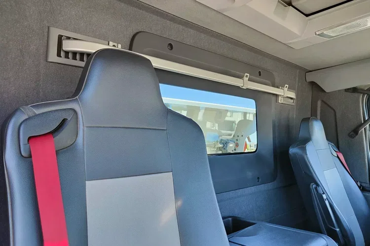 Renault C480 SILNIK 13L / 8x4 / WYWROTKA / HYDRAULICZNA TYLNA KLAPA / zdjęcie 28