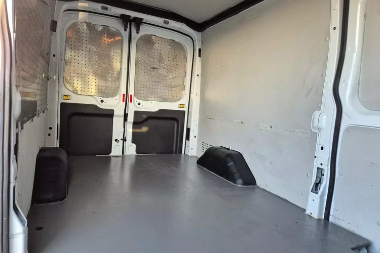 Ford transit L3H2 54999zł NETTO 2.0TdCi/170KM zdjęcie 16