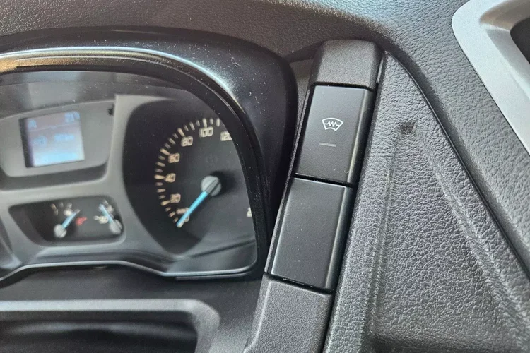 Ford transit L3H2 54999zł NETTO 2.0TdCi/170KM zdjęcie 23