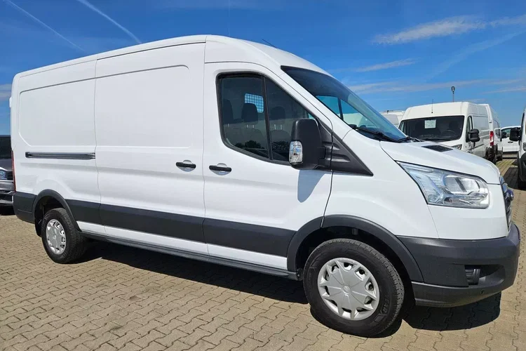 Ford transit L3H2 54999zł NETTO 2.0TdCi/170KM zdjęcie 3
