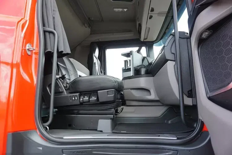 Scania R 450 / ACC / EURO 6 / BDF / 7.15 , 7.45 , 7.82 M / WINDA / RETARDER zdjęcie 23