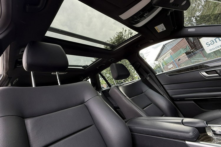 Mercedes E 350 3.5v6 Benz.7 osobowy max wersja wyposażenia śliczny zadbany 1.r.gwaran zdjęcie 11