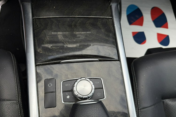 Mercedes E 350 3.5v6 Benz.7 osobowy max wersja wyposażenia śliczny zadbany 1.r.gwaran zdjęcie 24
