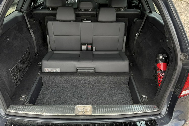 Mercedes E 350 3.5v6 Benz.7 osobowy max wersja wyposażenia śliczny zadbany 1.r.gwaran zdjęcie 31