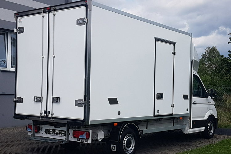 MAN TGE 3.140 VW CRAFTER 8EP CHŁODNIA AGREGAT 4.20x2.11x2.20 IZOTERMA zdjęcie 4