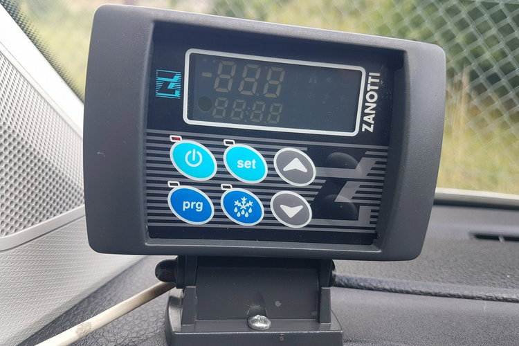 MAN TGE 3.140 VW CRAFTER 8EP CHŁODNIA AGREGAT 4.20x2.11x2.20 IZOTERMA zdjęcie 6