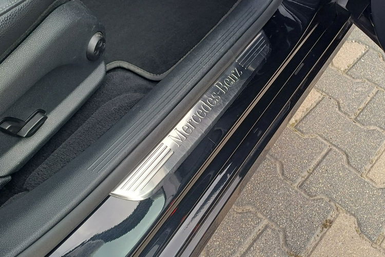 Mercedes E 220 AMG Line 195 KM zdjęcie 34