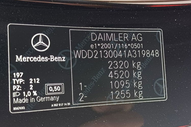 Mercedes E 220 AMG Line 195 KM zdjęcie 42