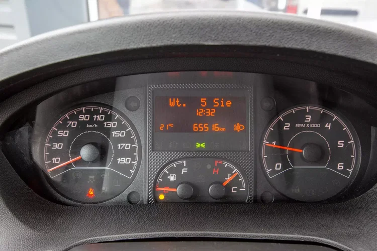 Fiat Ducato 2.3 KONTENER + WINDA zdjęcie 17