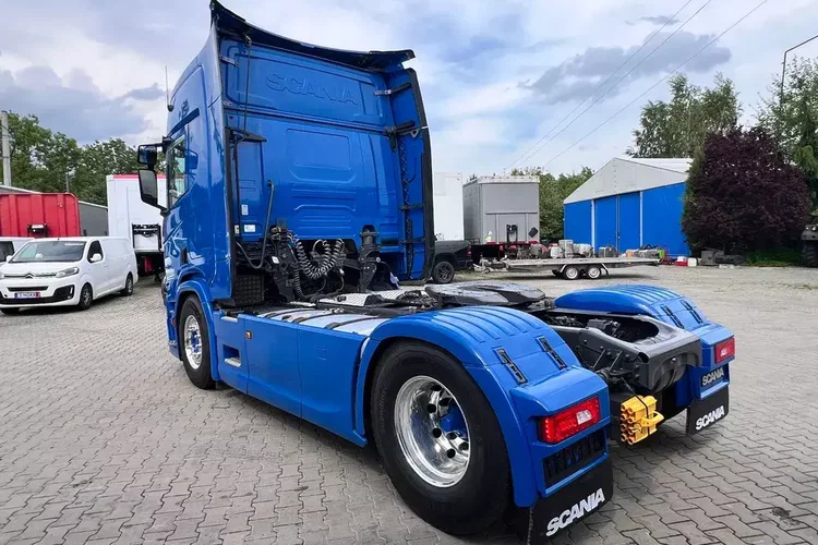 Scania R500 2020 cała na poduszce z hydrauliką z Niemiec kontrakt serwisowy ASO zdjęcie 10