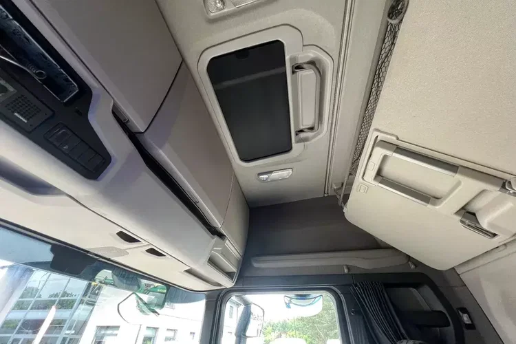 Scania R500 2020 cała na poduszce z hydrauliką z Niemiec kontrakt serwisowy ASO zdjęcie 20