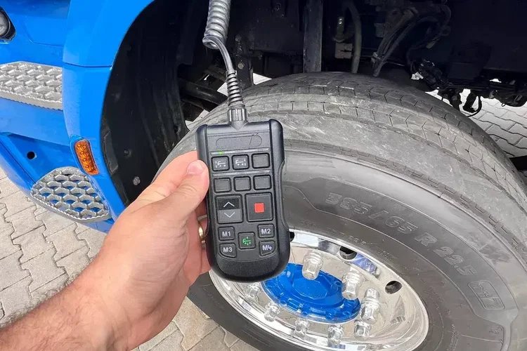 Scania R500 2020 cała na poduszce z hydrauliką z Niemiec kontrakt serwisowy ASO zdjęcie 22