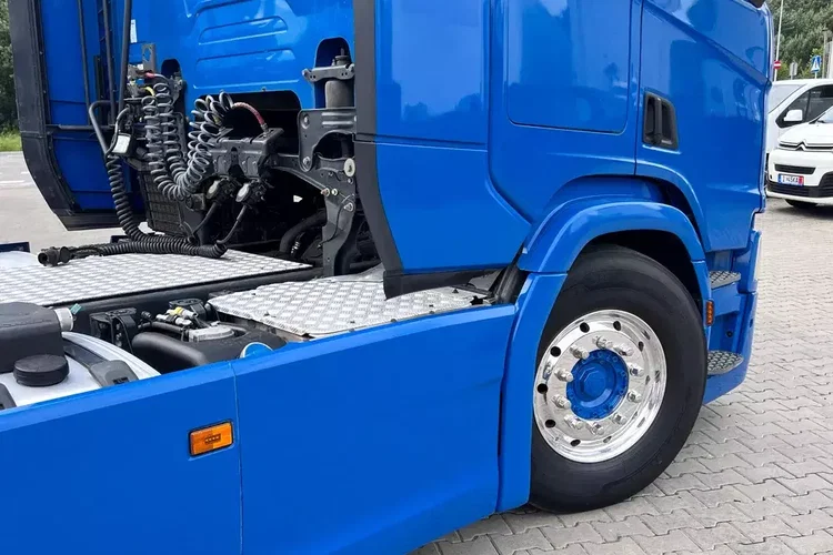 Scania R500 2020 cała na poduszce z hydrauliką z Niemiec kontrakt serwisowy ASO zdjęcie 28