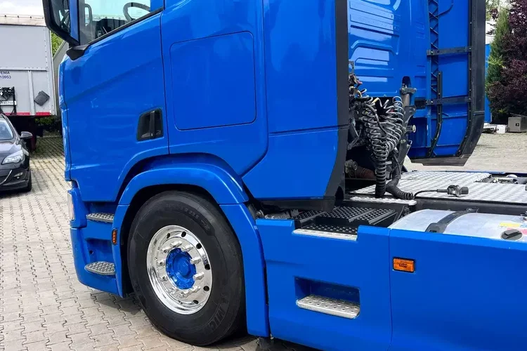 Scania R500 2020 cała na poduszce z hydrauliką z Niemiec kontrakt serwisowy ASO zdjęcie 29