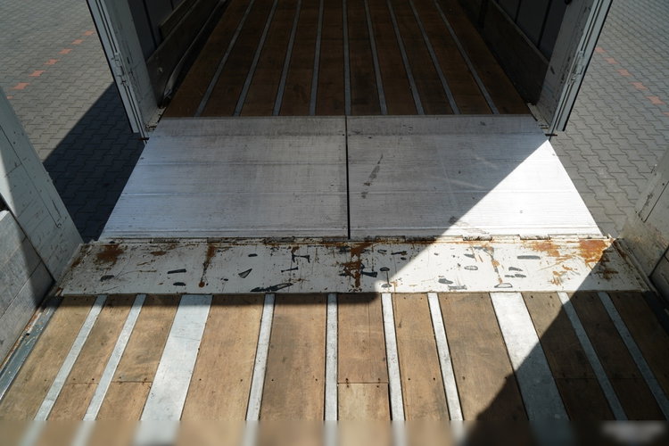 Scania R 450 / ZESTAW TANDEM 120 M3 / PRZEJAZDOWY / OŚ SKRĘTNA PODNOSZONA / 2022 ROK /  FRUEHAUF / PO ZŁOTYM KONTRAKCIE SERWISOWYM  zdjęcie 27